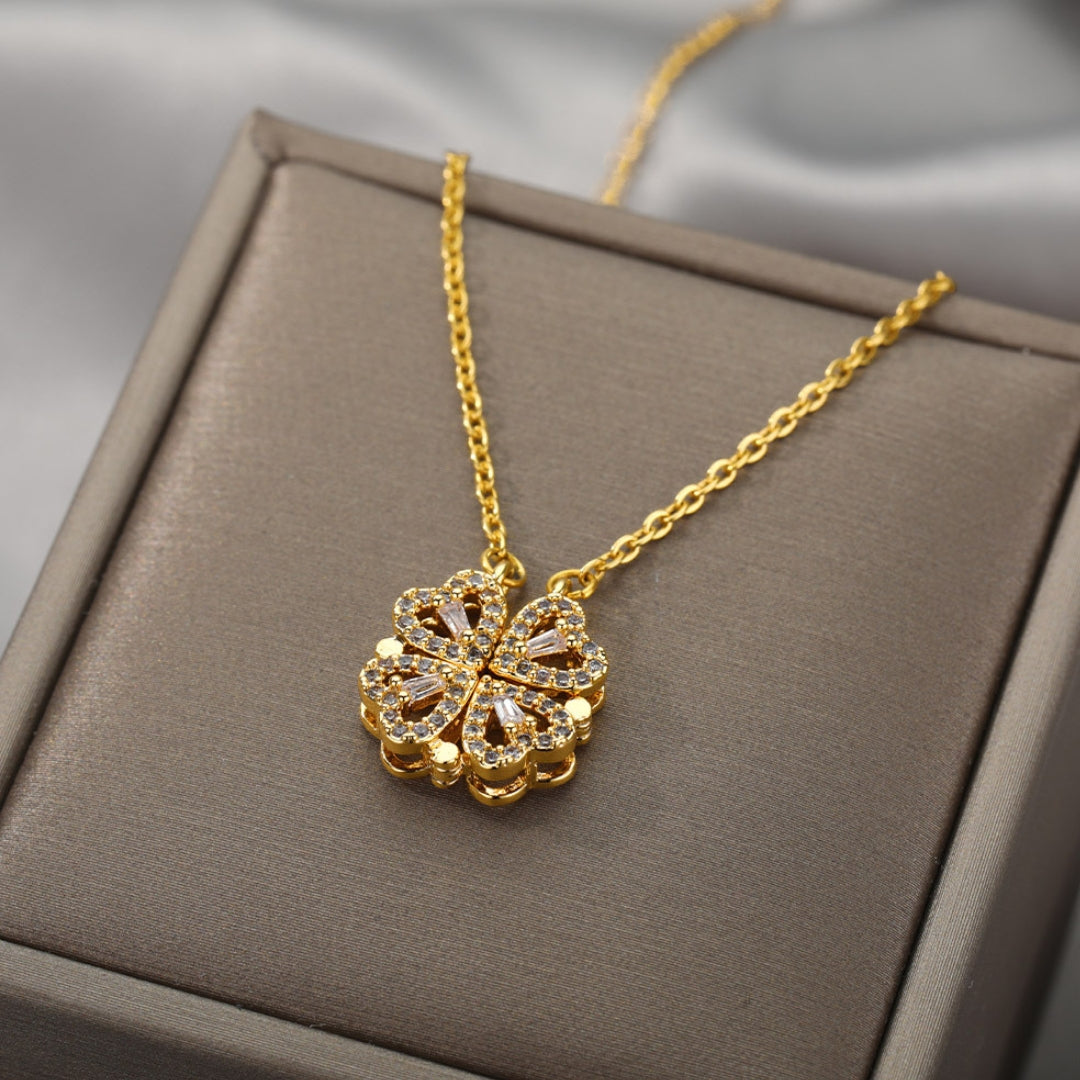 Collar trébol🍀+ Caja rosa🌹