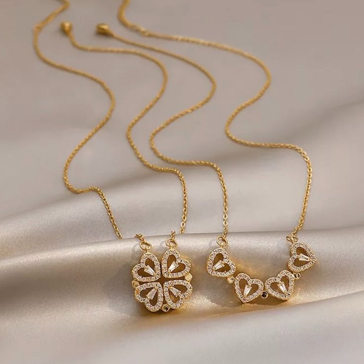 Collar Trébol 🍀+ Caja pequeña