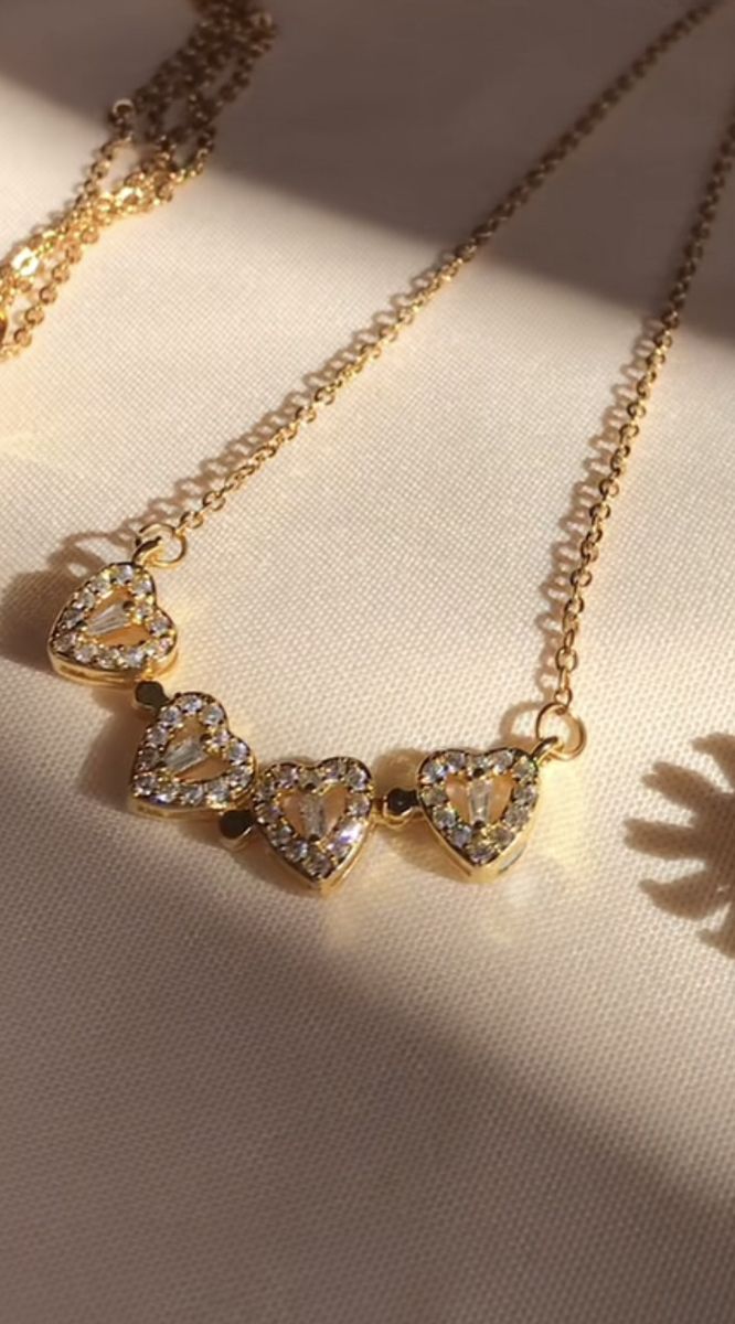 Collar Trébol 🍀+ Caja pequeña